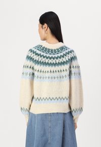 YAS YASLATTE - Vesta - birch/blue belljune bug