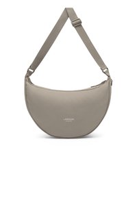 Béžová crossbody taška v tvare polmesiaca s nastaviteľným popruhom a logom "LARKSON HAMBURG" umiestneným na prednej strane, na jednolatom pozadí.