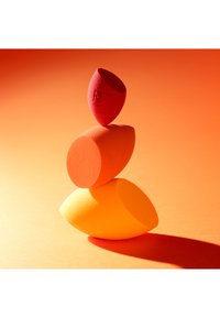 Real Techniques SOLAR POWER SUNSOAKED SPONGE TRIO - Spugnette trucco