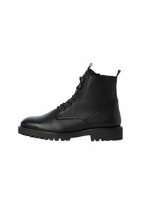 Marco Tozzi BY GUIDO MARIA KRETSCHMER - Botines con cordones - black