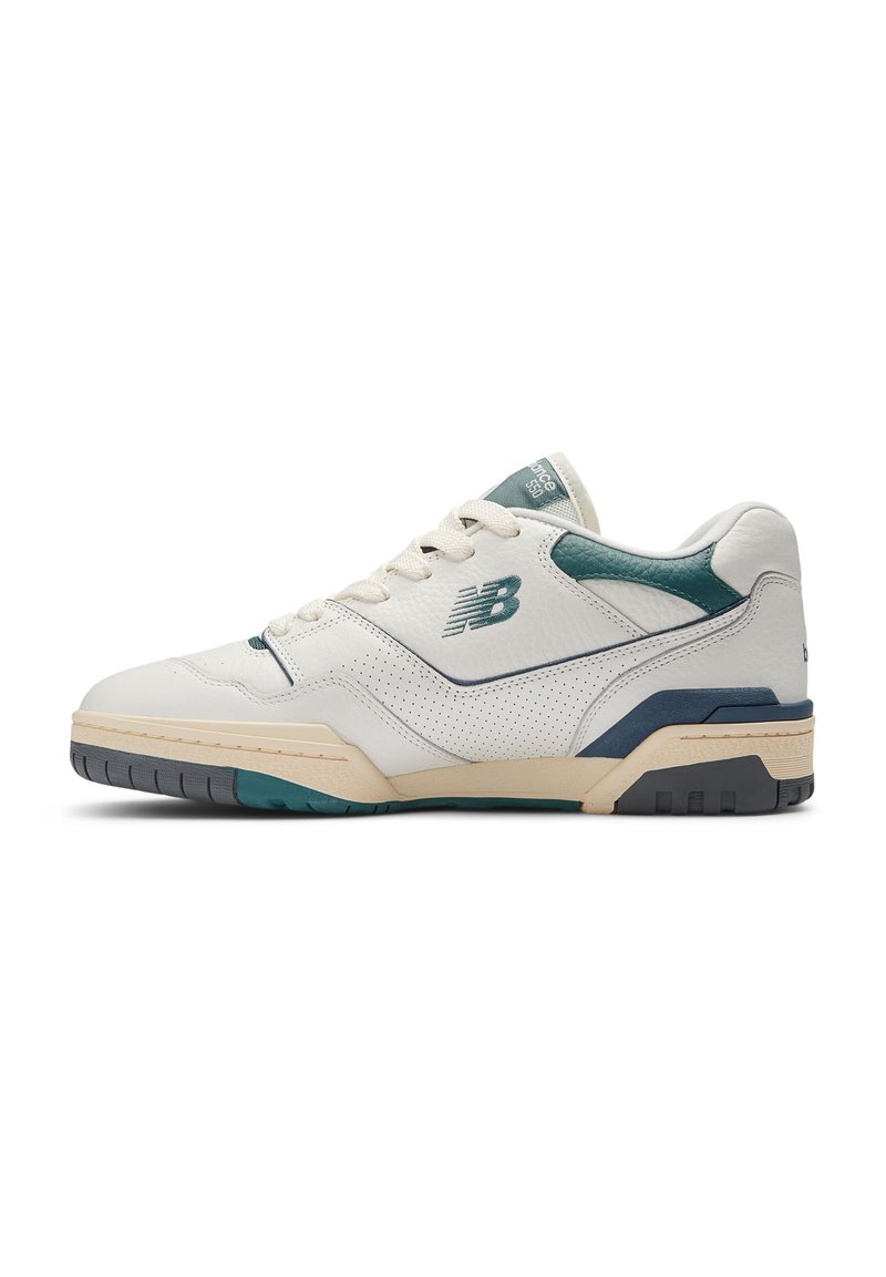 New Balance - Sneaker low - white, Vergrößern