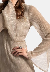 THE-ARE Robe de soirée - white