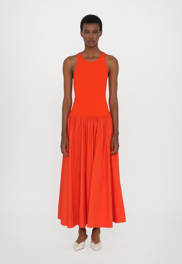 YAMILA DRESS - Maxikleid - cayenne