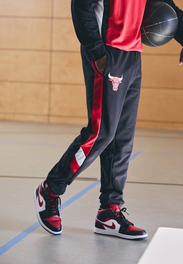 NBA CHICAGO BULLS PANEL JOGGER - Club wear
