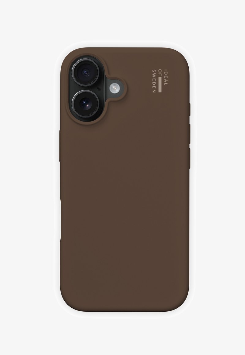 Coque de téléphone en silicone marron avec découpes précises pour double caméra et une texture mate élégante. Marquage visible sur le côté.