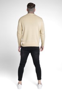 SIKSILK Strickpullover - off-white