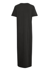 Robe noire jusqu'aux genoux en tissu doux. Elle présente des manches courtes et un col rond, avec une coupe droite et sans motifs visibles.