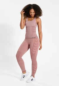 Hummel SEAMLESS MID - Tights - woodrose rose taupe melange