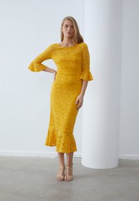 Anna Field Kokteiļkleita/ballīšu kleita - mustard yellow