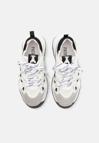 Patrizia Pepe RUNNING TECNICA - Sneakers basse - black/white