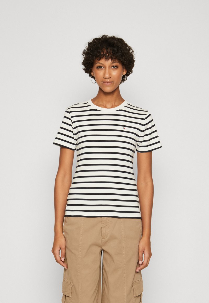 Tommy Hilfiger - SLIM CODY - Print T-shirt - ecru/desert sky, Enlarge