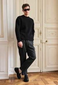 Next TEXTURED - REGULAR FIT - Pantalones - black