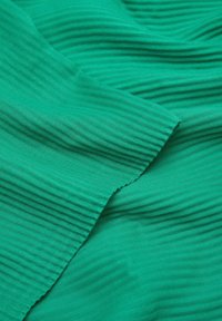 s.Oliver MIT PLISSEEFALTEN - Szalik komin