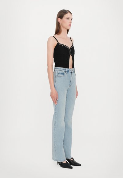 FRAME THE ARROW - Flared Jeans - blue