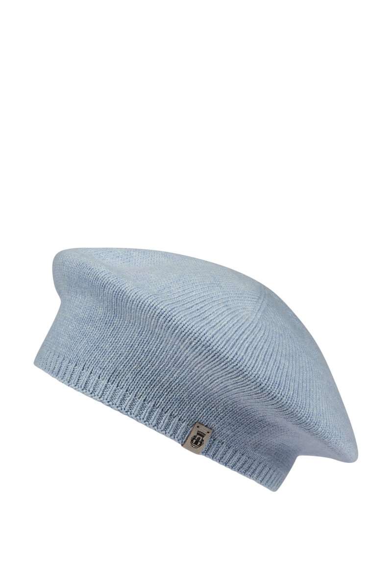 Light blue knit beret made of soft material, featuring a flat top and narrow woven band, with a small logo tag on the side.
