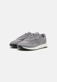 BOSS TITANIUM - Sportcipő - medium grey