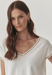 TATUUM SORA - T-paita - off white