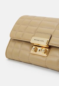 MICHAEL Michael Kors Torba na ramię