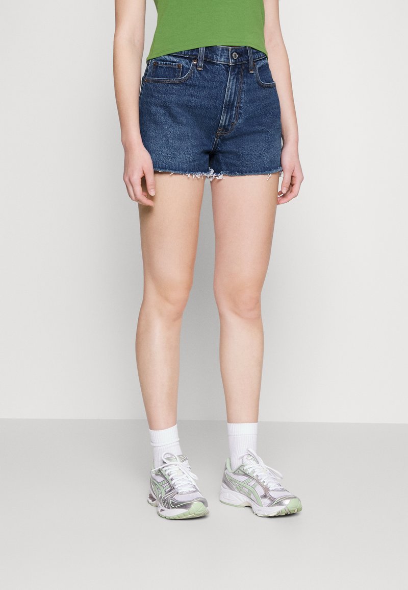 Abercrombie & Fitch CURVE LOVE DARK MOM Denim shorts dark indigo