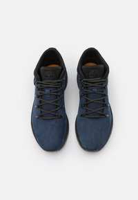 Timberland SPRINT TREKKER - Botins de atacadores - navy