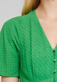 Whistles Maxi šaty - green