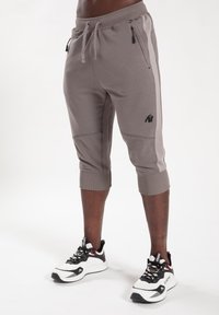 Unselected, gray