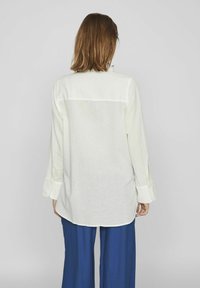 VILA LOOSE FIT - Overhemdblouse - egret