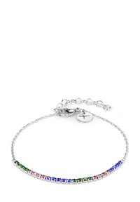 Bracciale in argento con gemme colorate in verde, rosa e blu, chiusura a moschettone e lunghezza regolabile. Design minimalista.