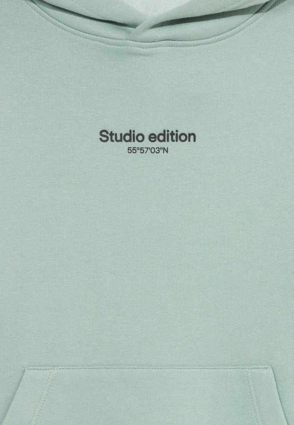 NKMBRODY - Hoodie - jadeite2