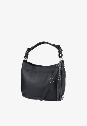 Sac à bandoulière en cuir noir avec sangle ajustable et pendentif à pampille suspendu, doté d'une boucle argentée et d'accents en anneau métallique.