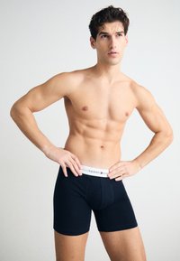 Tommy Hilfiger 3 PACK - Trunks - heritage plum/unity blue/white