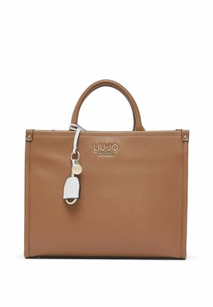 Sac à main en cuir marron avec poignées arrondies, logo doré "LIU•JO MILANO" et porte-clés en cuir blanc avec breloque dorée suspendu à la poignée.