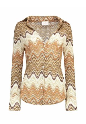 Damesblouse met lange mouwen, knoopsluiting en puntige kraag in een golvend zigzagpatroon in bruine, beige, crèmekleuren en oranje tinten.