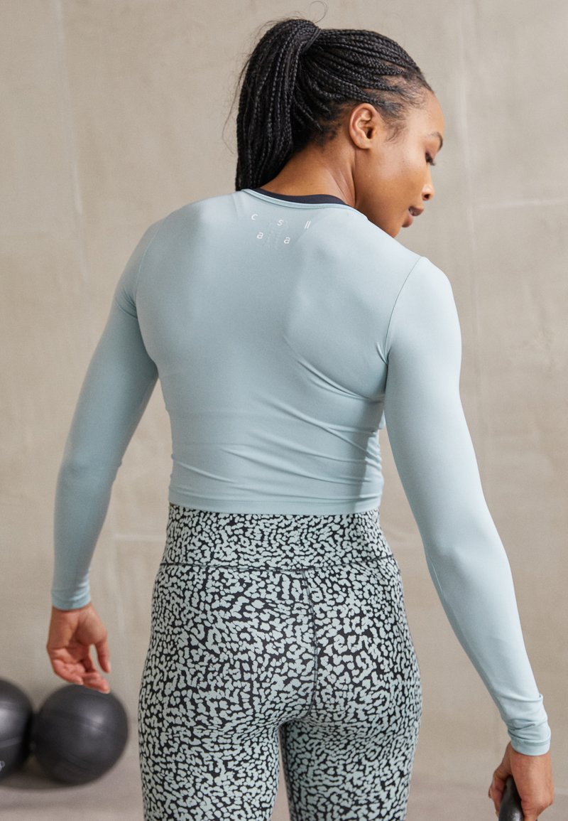 Casall CROP LONG SLEEVE - Pikkade varrukatega topp - mellow mint