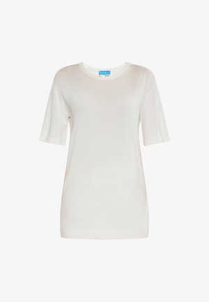 Biała koszulka z krótkim rękawem wykonana z lekkiego materiału. Posiada okrągły dekolt i prosty fason. Miękka tekstura, brak widocznych wzorów lub akcentów.