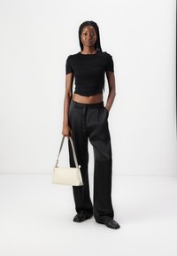 Pinko MARTELLO MAGLIA - Marškinėliai su spaudiniu - nero limousine