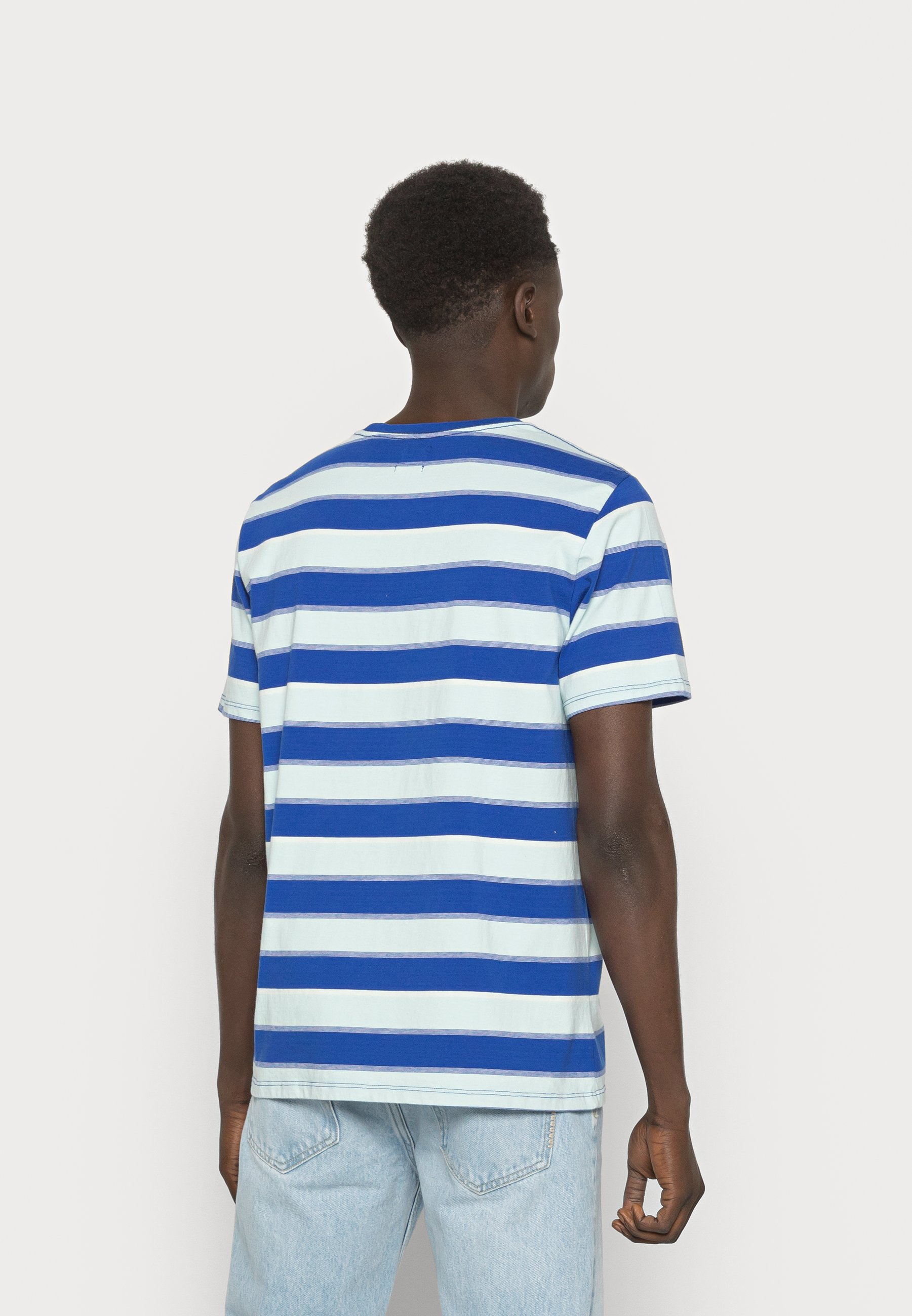 levis stripe t shirt