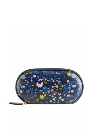 Estuche redondo con cremallera de fondo azul oscuro. Presenta un colorido patrón floral en tonos rosa, amarillo y verde, con pequeñas formas decorativas.