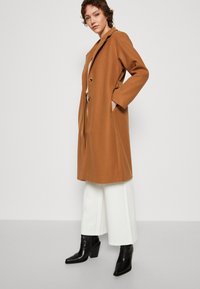 VILA VIPOKO LONG BELT COAT - Κλασικό παλτό - toasted coconut