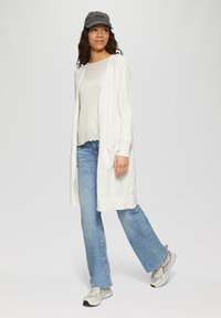 QS Vest - ecru