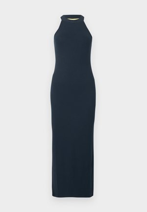 Ujjatlan, tengerészkék, bordázott kötött maxi ruha, magas pántos nyakkivágással és testhezálló szabással.