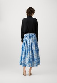 ANDIATA FIIA  - A-linjekjol - toile de jouy