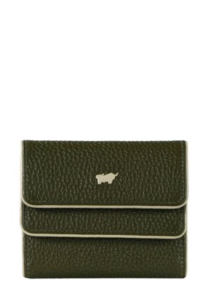 Portafoglio in pelle verde texturizzata con un elegante accento in metallo dorato lucido. Caratterizzato da un design a doppia piega con bordi arrotondati e un logo in rilievo discreto.