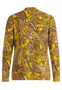 Maglietta a maniche lunghe realizzata in tessuto giallo con intricati motivi paisley marroni e rosa. Presenta un alto colletto e una vestibilità aderente.
