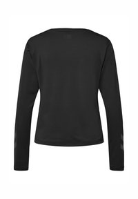 Czarna koszula z długim rękawem wykonana z gładkiej tkaniny, z okrągłym dekoltem i dwoma szarymi paskami na każdym rękawie.