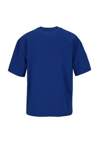 Kurzärmliges T-Shirt in lebhaftem Blau, aus weicher Baumwolle gefertigt; mit klassischem Rundhalsausschnitt und einem lässigen Schnitt ohne Grafiken oder Muster.
