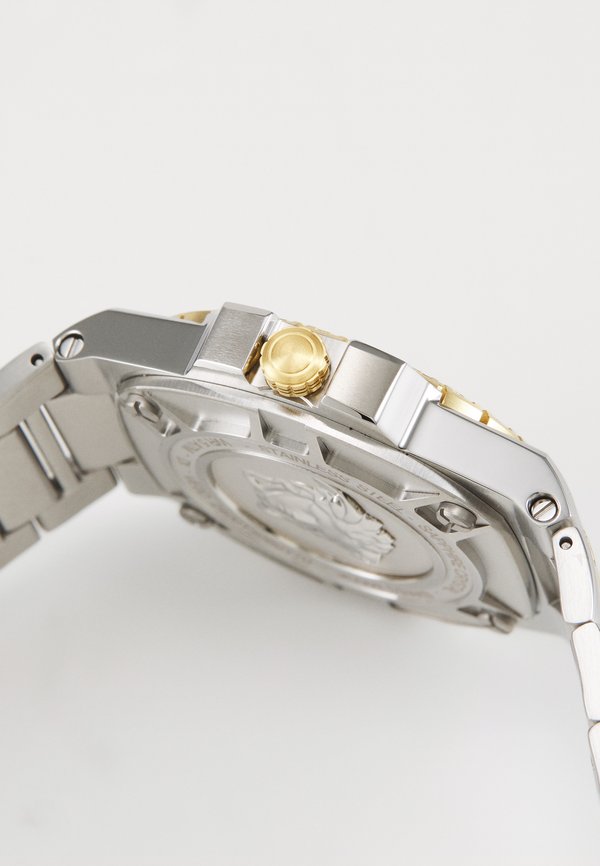 GRECA REACTION  - Watch4