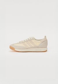 SL 72 RS UNISEX - Zapatillas - off white/wonder white/cream white