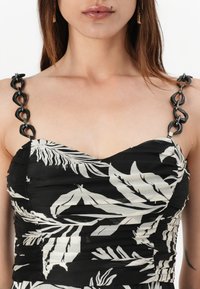 Guess STACIE DRESS - Maxikjole - black