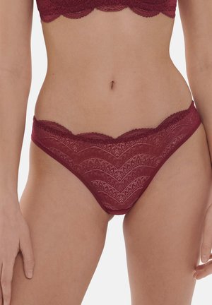 Simone Pérèle KARMA - Briefs - rouge spinelle